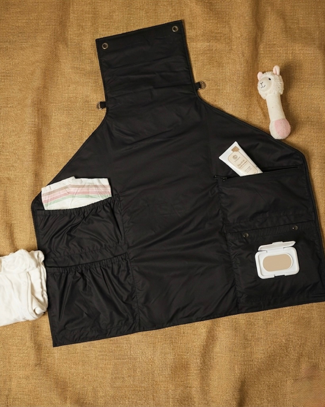 Black with Gun Metal Finish